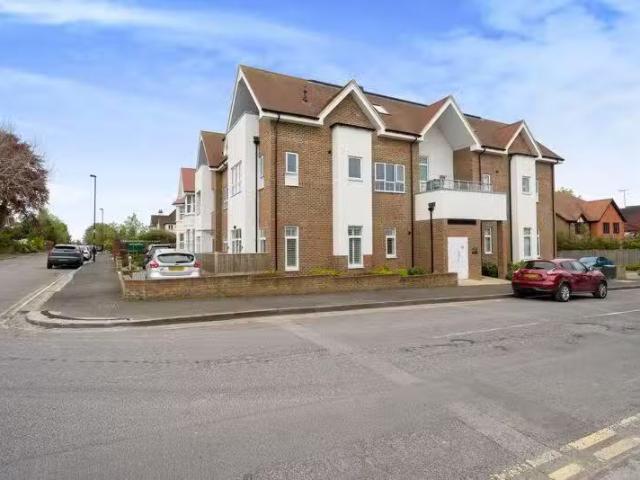 House for rent in London Borough of Croydon, Purley