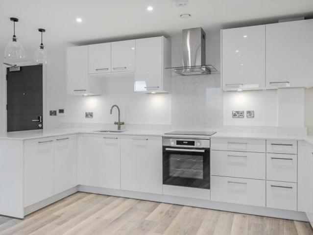 Flat for rent in Harrogate, York and North Yorkshire