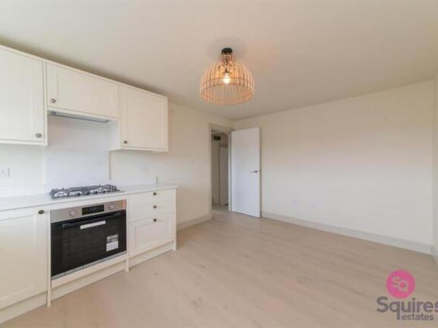 Flat for rent in Cat Hill