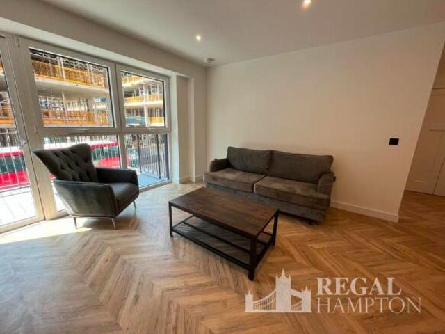 Flat for rent in Kingston Upon Thames, Greater London