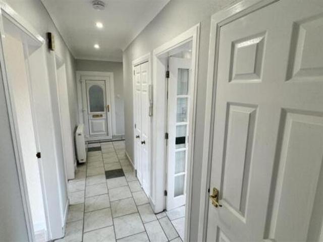 Flat for rent in Mearns, Scotland