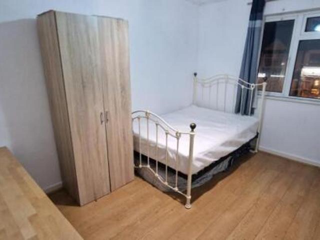 Flat for rent in Wales