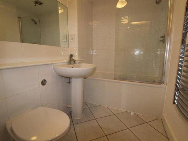 Flat for rent in City Centre, Georgia