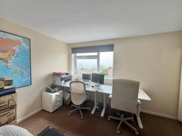 Flat for rent in Folkestone, Kent