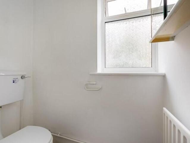 Flat for rent in Belvedere, Greater London