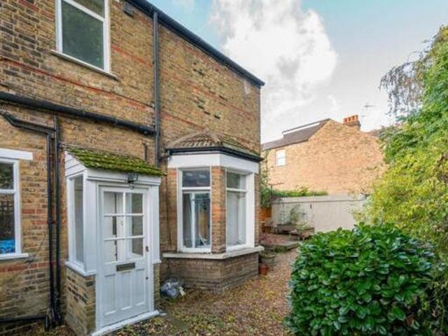 House for rent in Lyons, Greater London