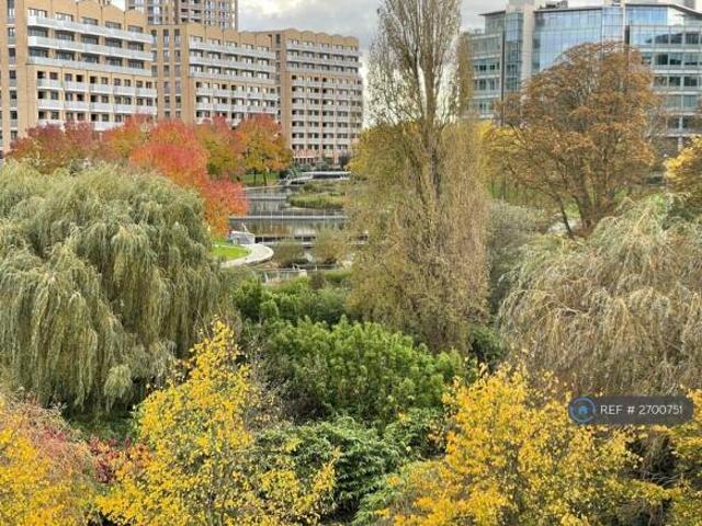 Flat for rent in Cat Hill