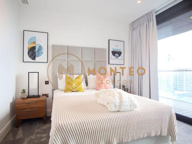 Flat for rent in South Lambeth, Greater London