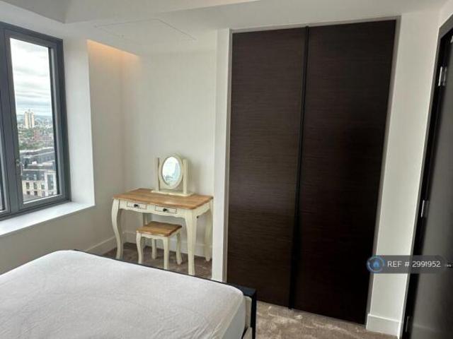 Flat for rent in Cat Hill