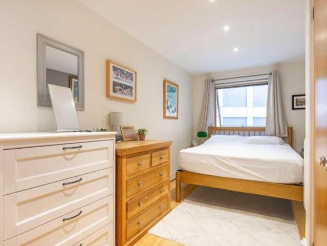 Flat for rent in West Smithfield, Lyons