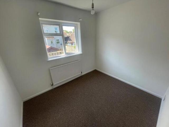 Flat for rent in East Cliff, Acol