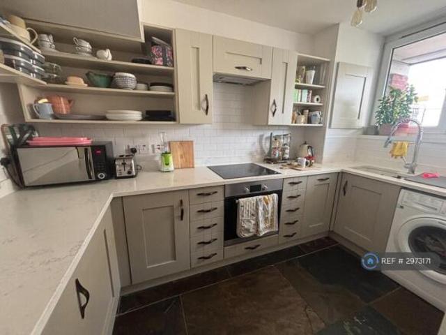 Flat for rent in Cat Hill