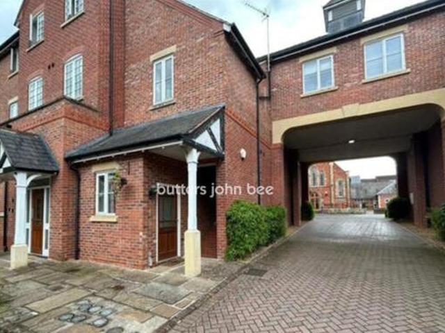 House for rent in Lyons, Greater London
