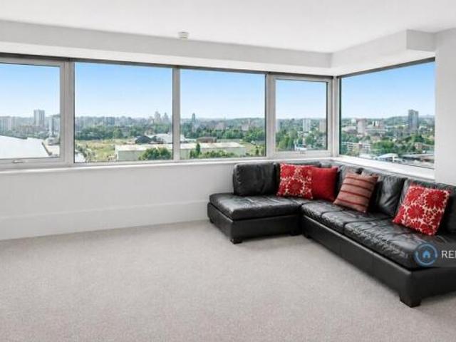 Flat for rent in Cat Hill