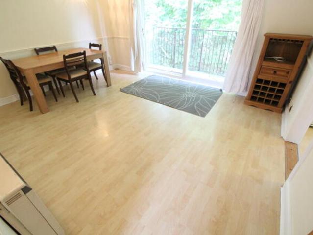 Flat for rent in Luton