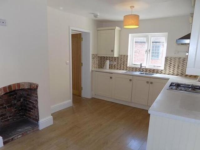 House for rent in Compton, Froggatt