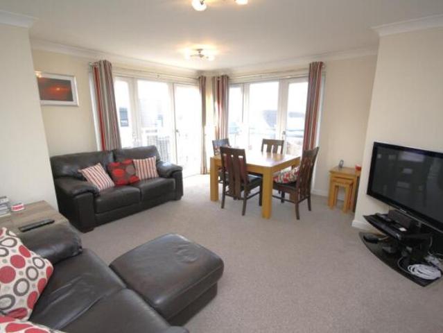 Flat for rent in Clermiston, Scotland