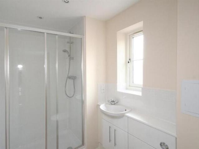 Flat for rent in Frogmore, Five Acres