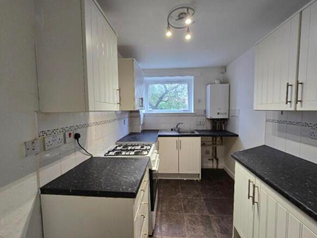 Flat for rent in Gartloch, Scotland