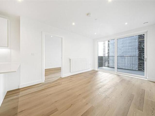 Flat for rent in Cat Hill