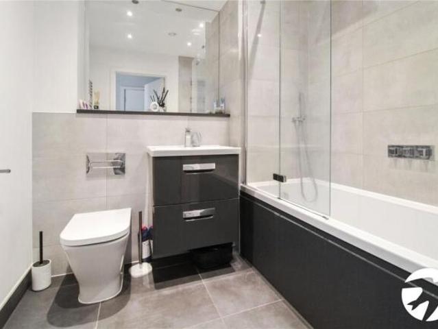 Flat for rent in Monks Orchard, Kent