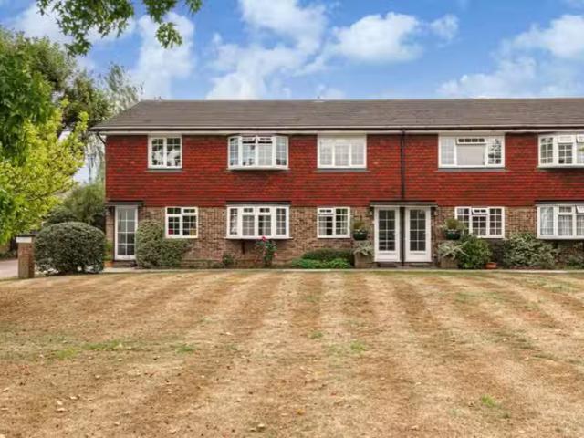 House for rent in Ashtead, Mole Valley