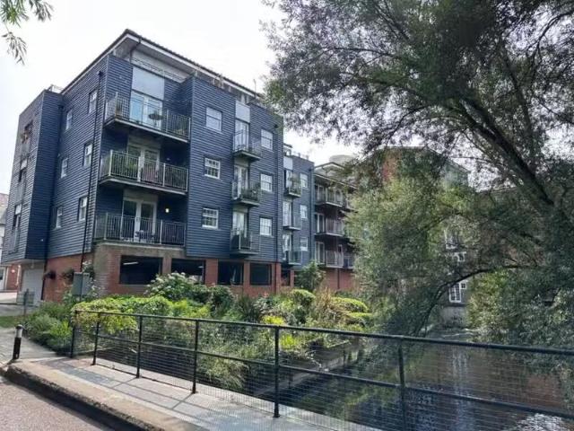 House for rent in Barracks, The Bridge