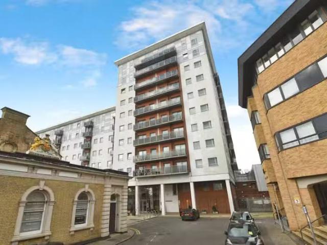 House for rent in Navestock Side
