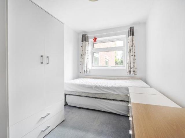 Flat for rent in The Slade, Oxfordshire