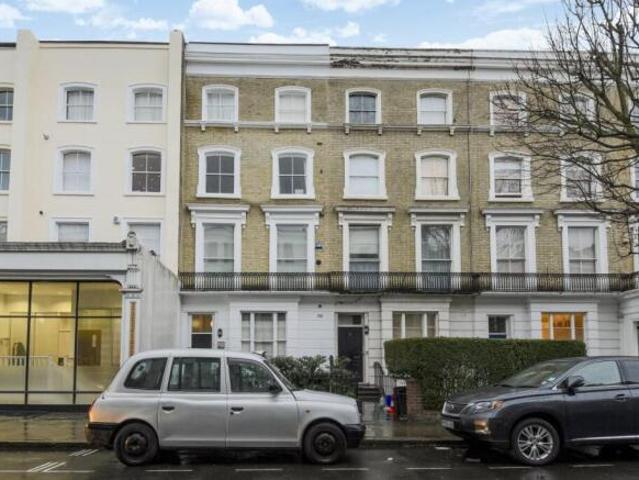 Flat for rent in Cat Hill