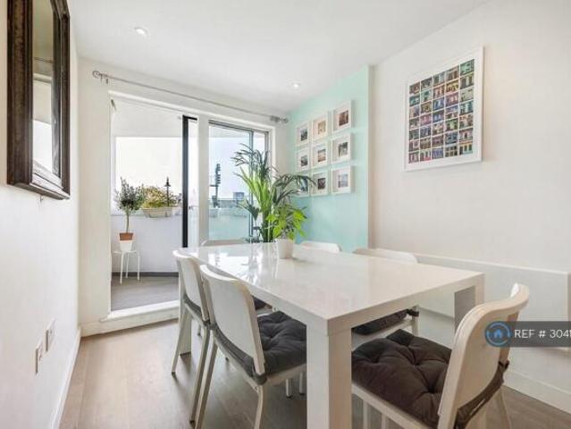 Flat for rent in Cat Hill