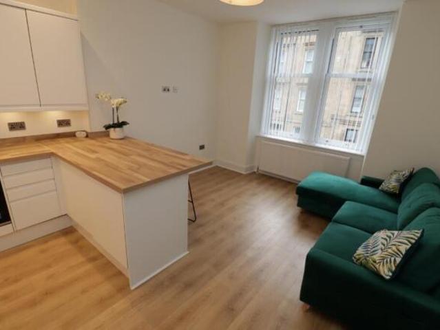 Flat for rent in Dennistoun, Scotland