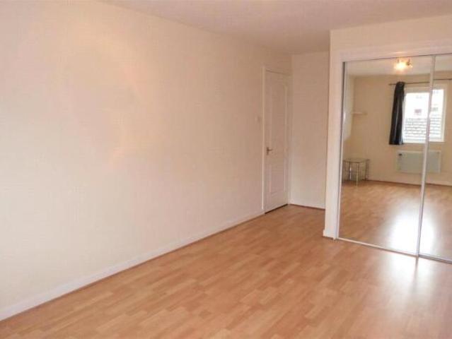 Flat for rent in Barleybank, Kirkintilloch