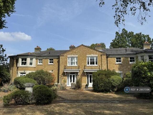 Flat for rent in Cat Hill