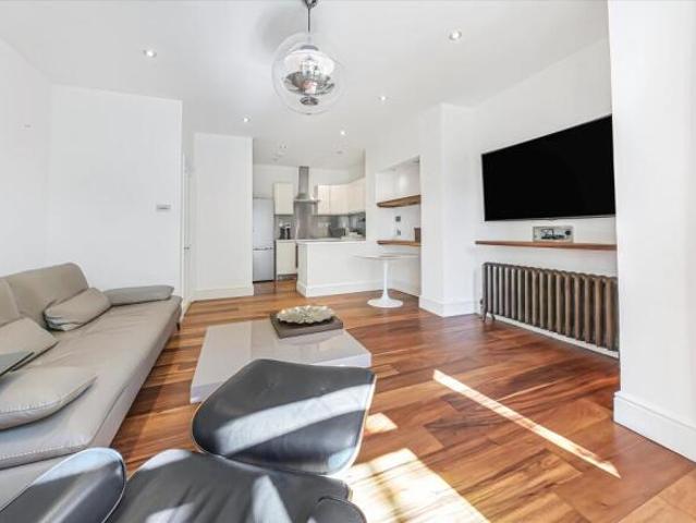 Flat for rent in Cat Hill, Isle Of Man