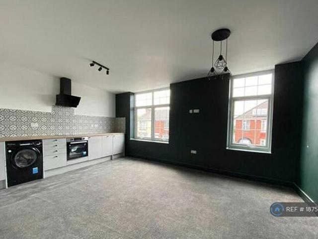 House for rent in Lyons, Greater London