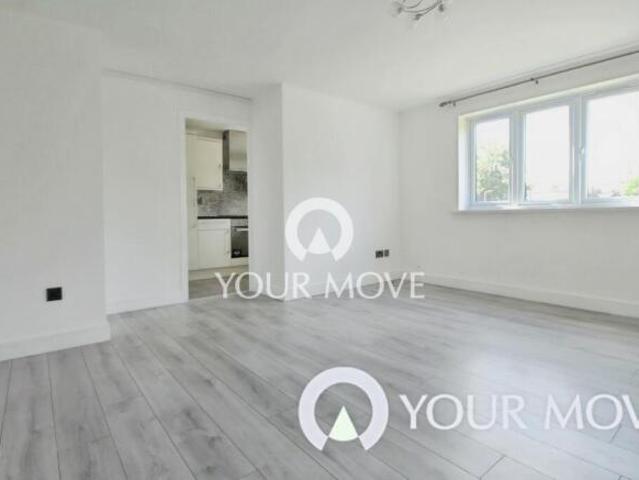 Flat for rent in Cat Hill
