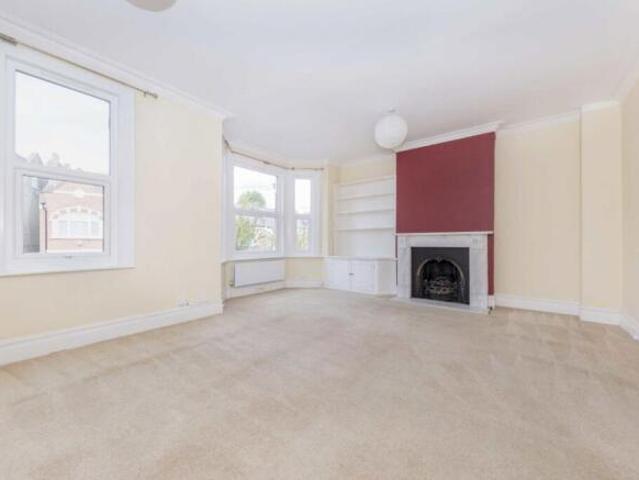 Flat for rent in Wimbledon, Greater London