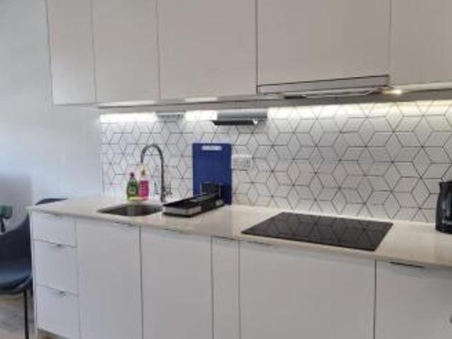 Flat for rent in Cat Hill