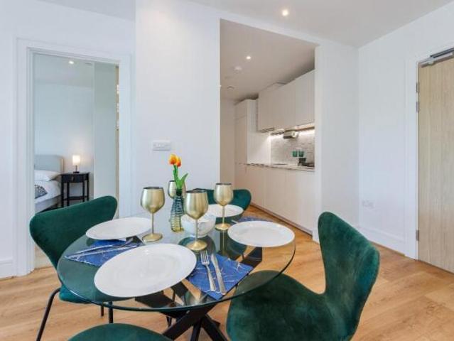Flat for rent in Cat Hill