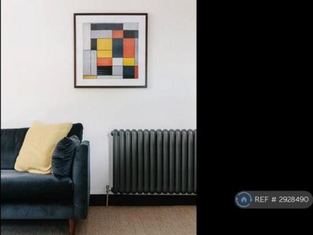 Flat for rent in Cat Hill