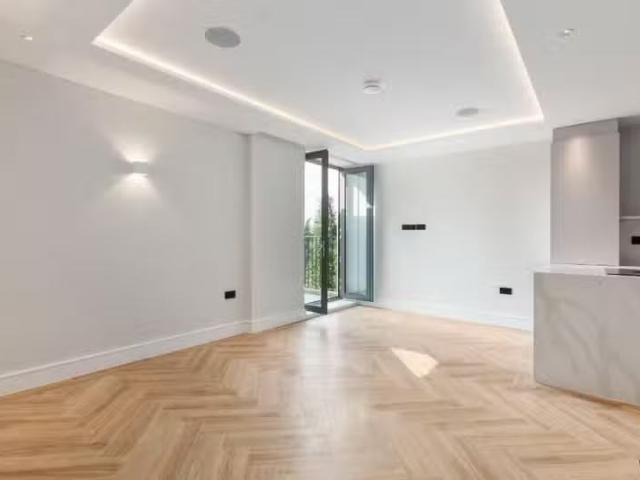 House for rent in Cockfosters, Greater London