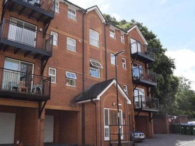 House for rent in Chilworth Old Village, Test Valley