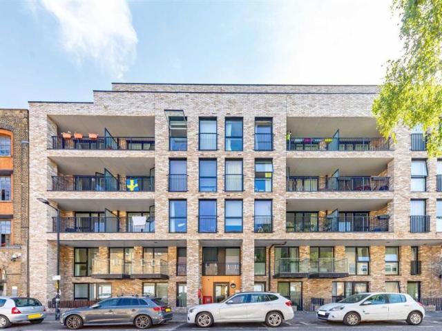 Flat for rent in Bermondsey, Greater London