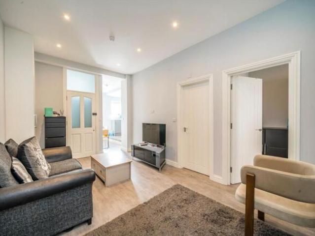 Flat for rent in Greater London
