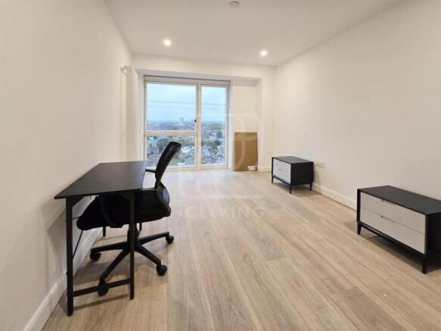 Flat for rent in Lane, Kirklees