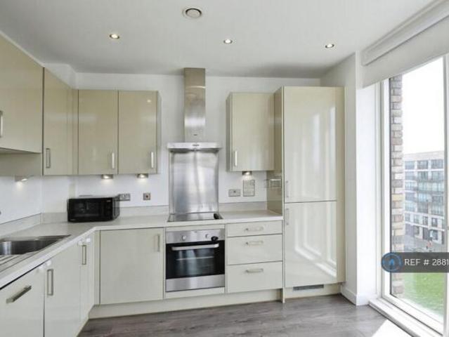 Flat for rent in Cat Hill