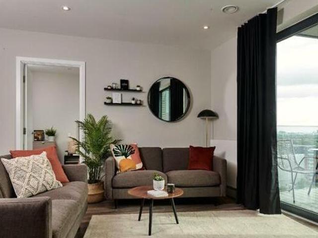 House for rent in Brentford End, Greater London