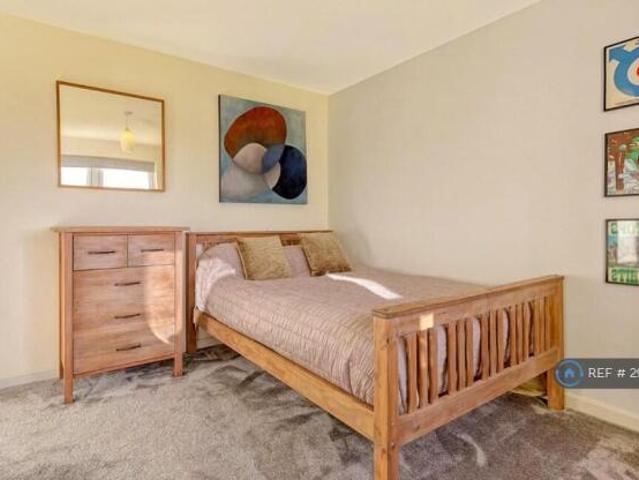 Flat for rent in Cat Hill