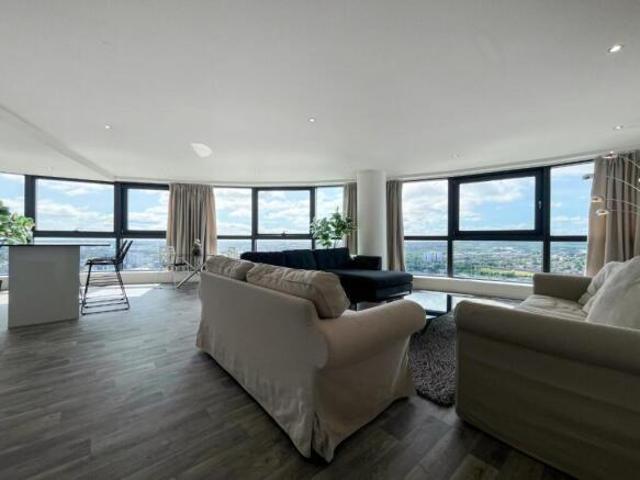 Flat for rent in Irwell Vale, Lancashire